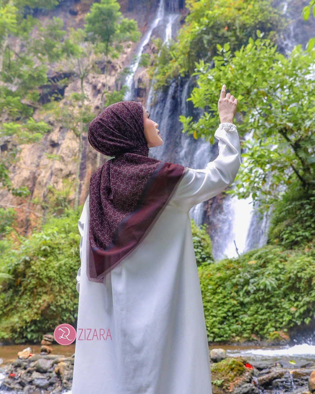 LINE_ALBUM_Zilanka,Monogram,Kava,Himalayan,abria,Audrea,Senin_220930_18