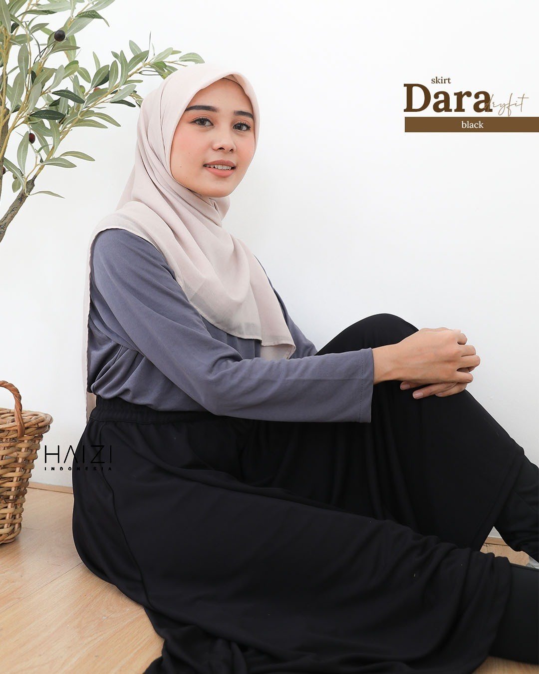 LINE_ALBUM_Dara,Lumi,Tiza,Livy,Rinjani_221017_6