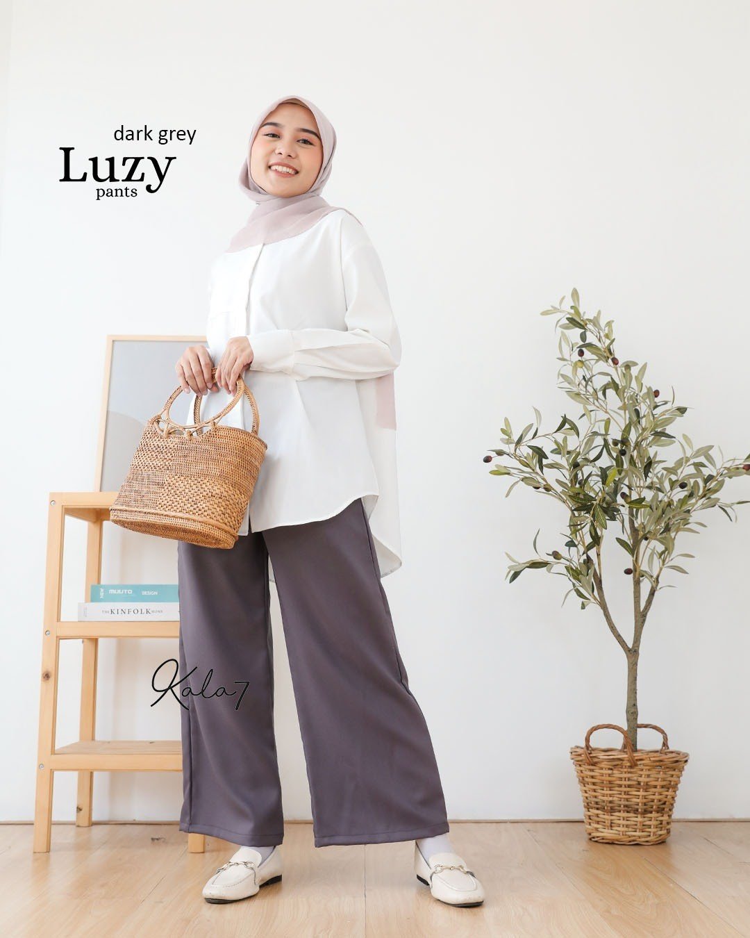 LINE_ALBUM_Luzy,Hena,Dara,Lumi,Tiza,Livy,Rinjani_221214_18