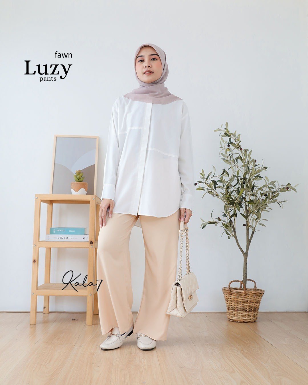 LINE_ALBUM_Luzy,Hena,Dara,Lumi,Tiza,Livy,Rinjani_221214_43