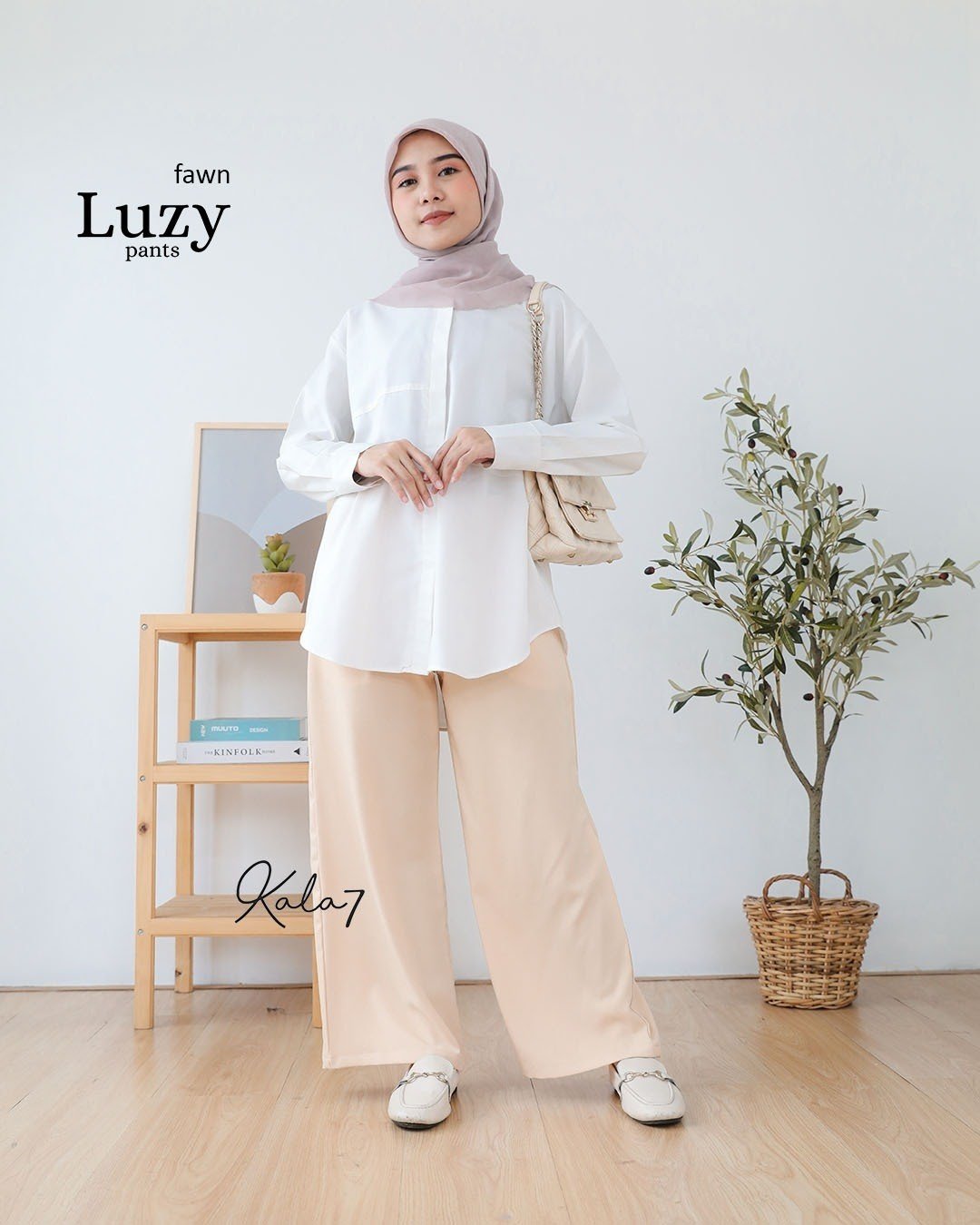 LINE_ALBUM_Luzy,Hena,Dara,Lumi,Tiza,Livy,Rinjani_221214_43