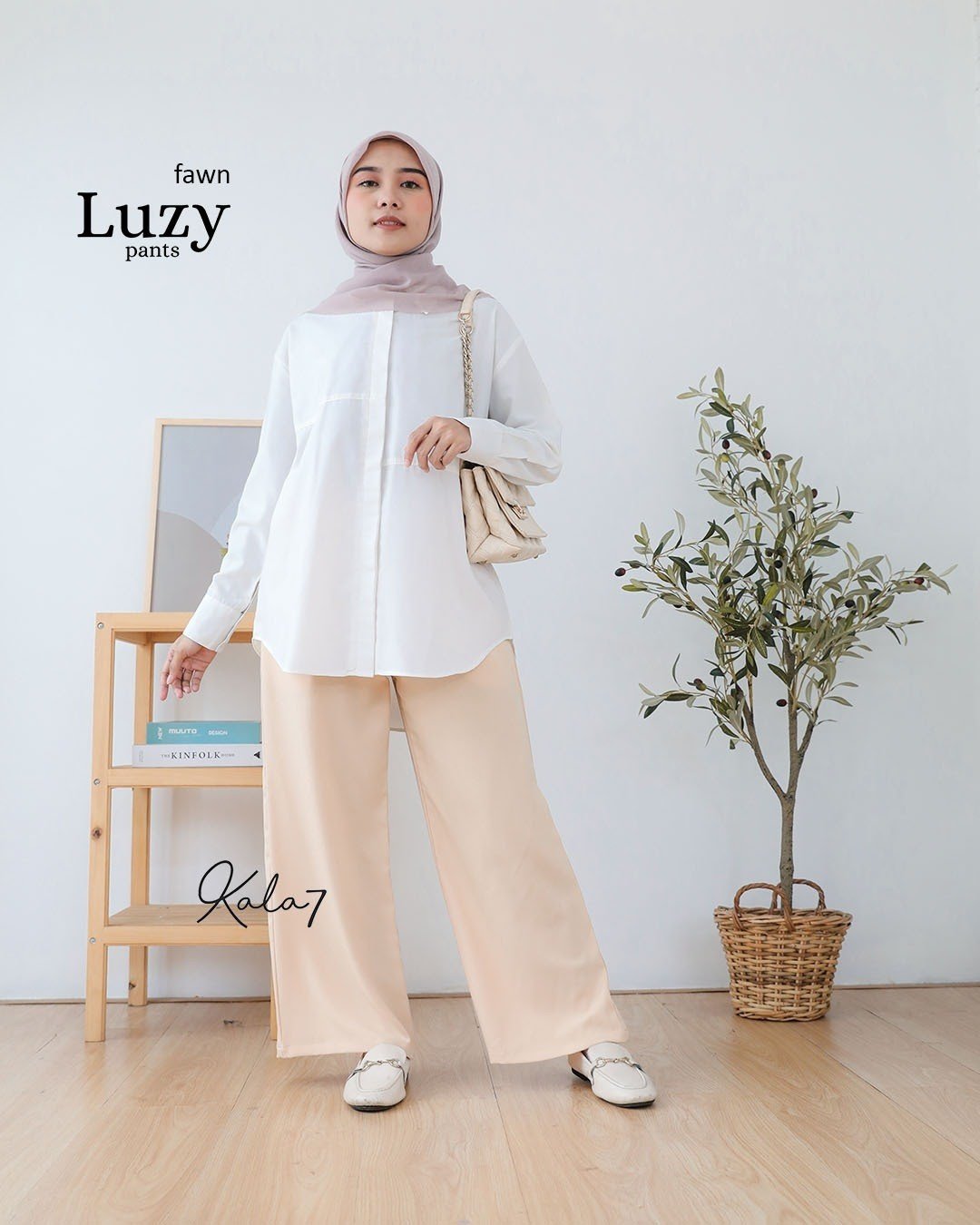 LINE_ALBUM_Luzy,Hena,Dara,Lumi,Tiza,Livy,Rinjani_221214_43