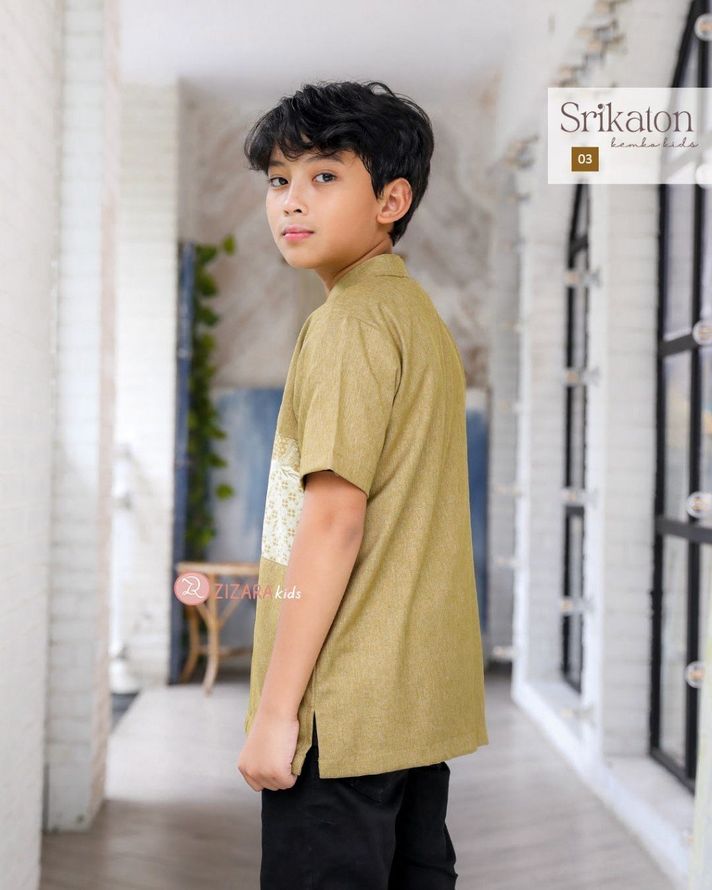 LINE_ALBUM_Srikaton,_221230_218