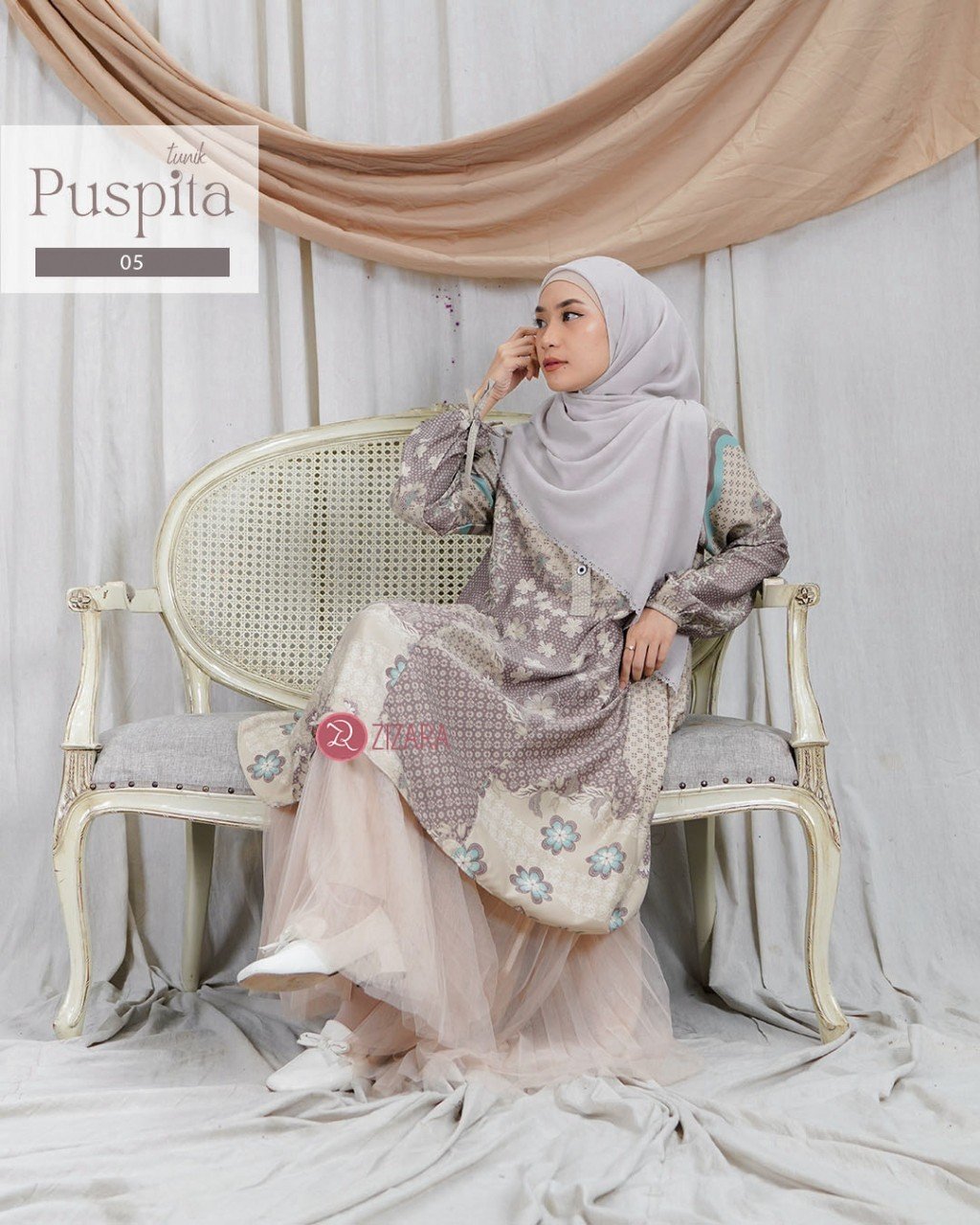 LINE_ALBUM_Puspita Tunik_230102_1