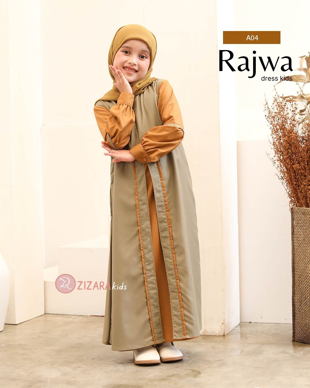 LINE_ALBUM_Rajwa,Ruzha,Rukmi,Runi,Radwah_230223_204