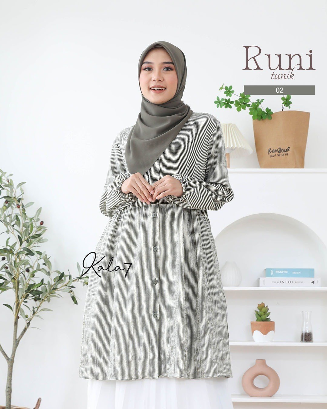 LINE_ALBUM_Ruzha,Rukmi,Runi,Radwah_230215_22