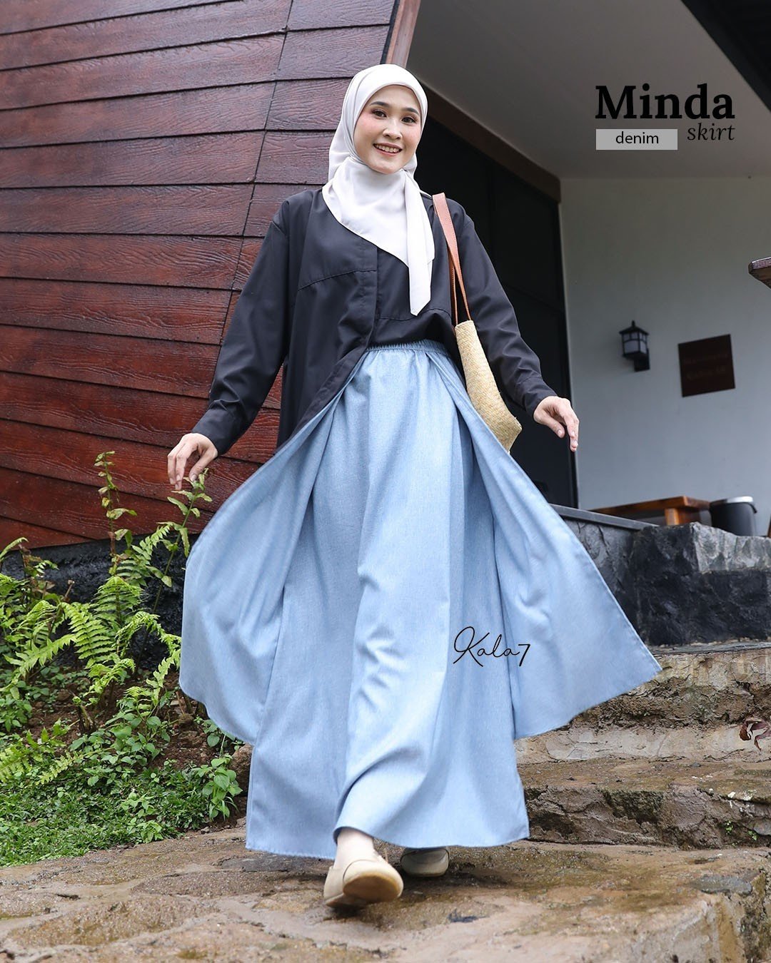 LINE_ALBUM_Minda,Meza,Mona,Makila,Malia_230627_11