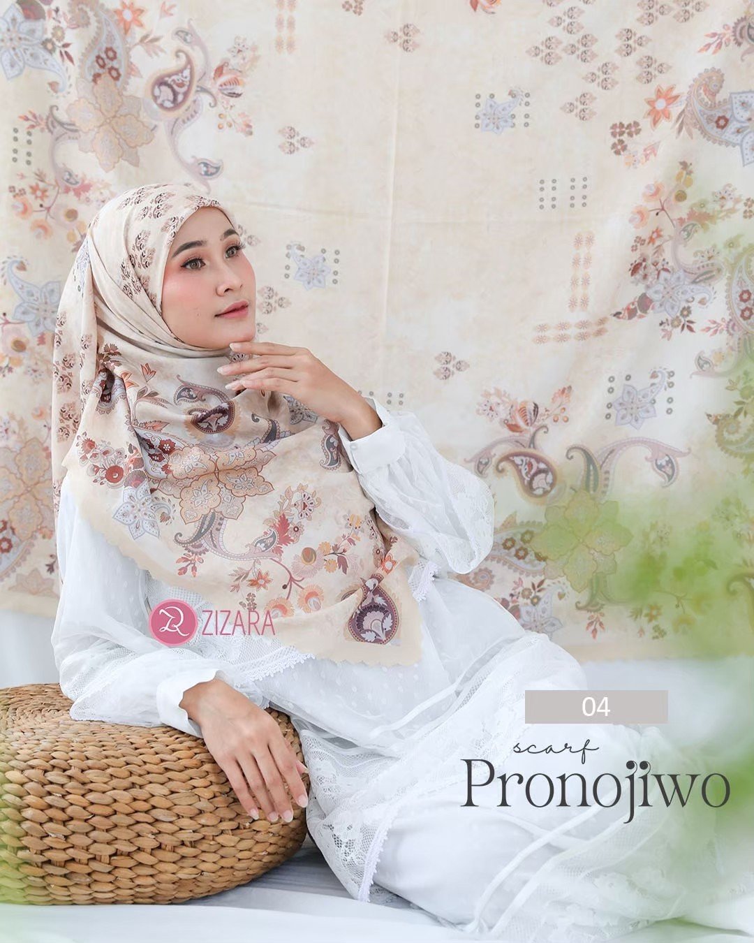 LINE_ALBUM_Prisha,Piaraya,Plain,Puspita,Pronojiwo_230614_31