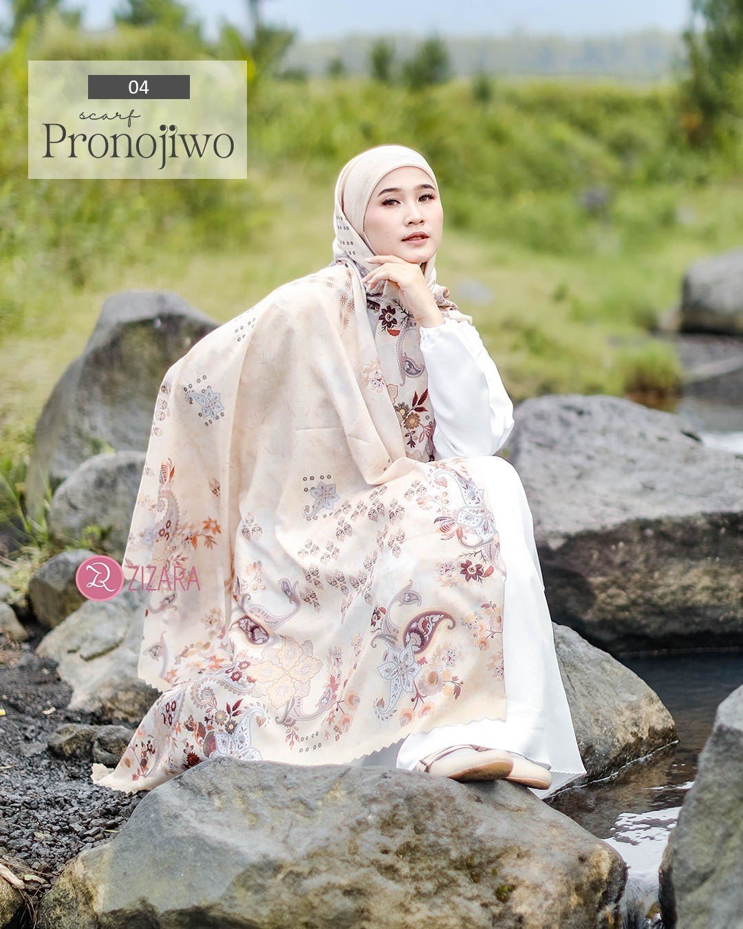 LINE_ALBUM_Prisha,Piaraya,Plain,Puspita,Pronojiwo_230614_31