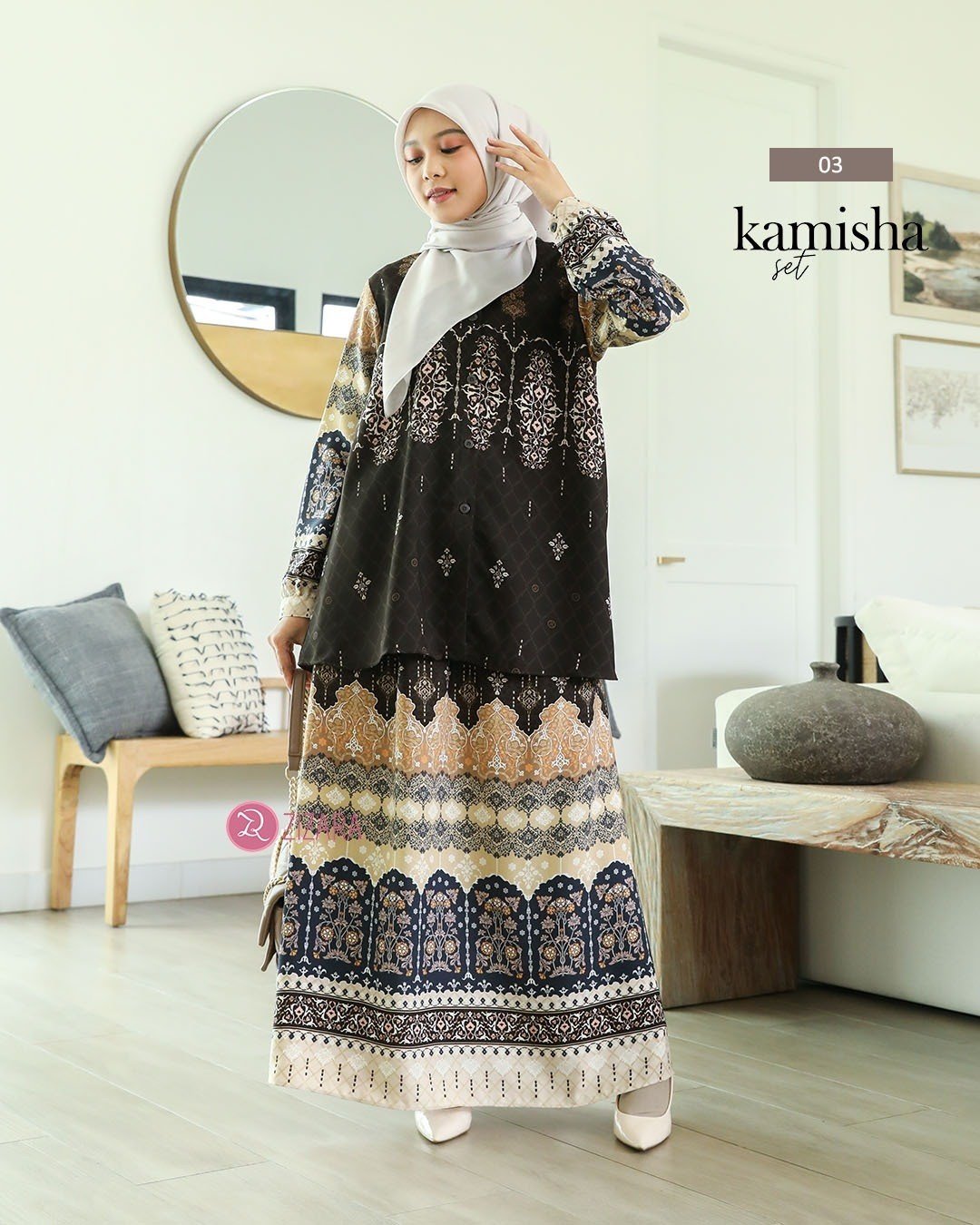 LINE_ALBUM_Kamisha,Kamini_231113_53