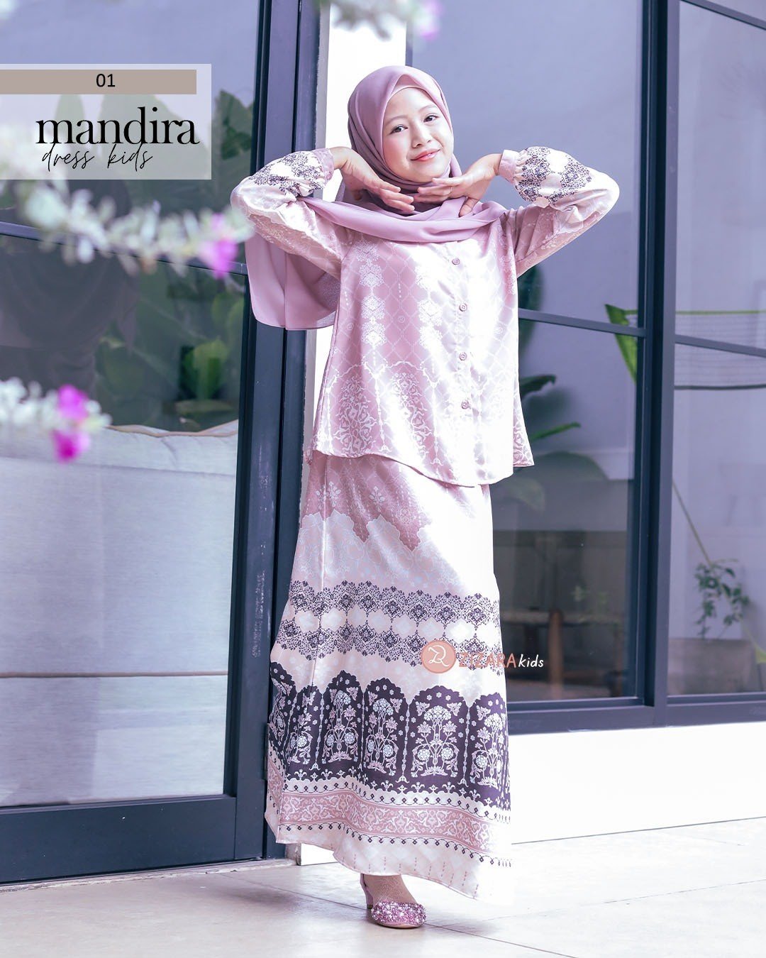 LINE_ALBUM_Mandira_231113_138