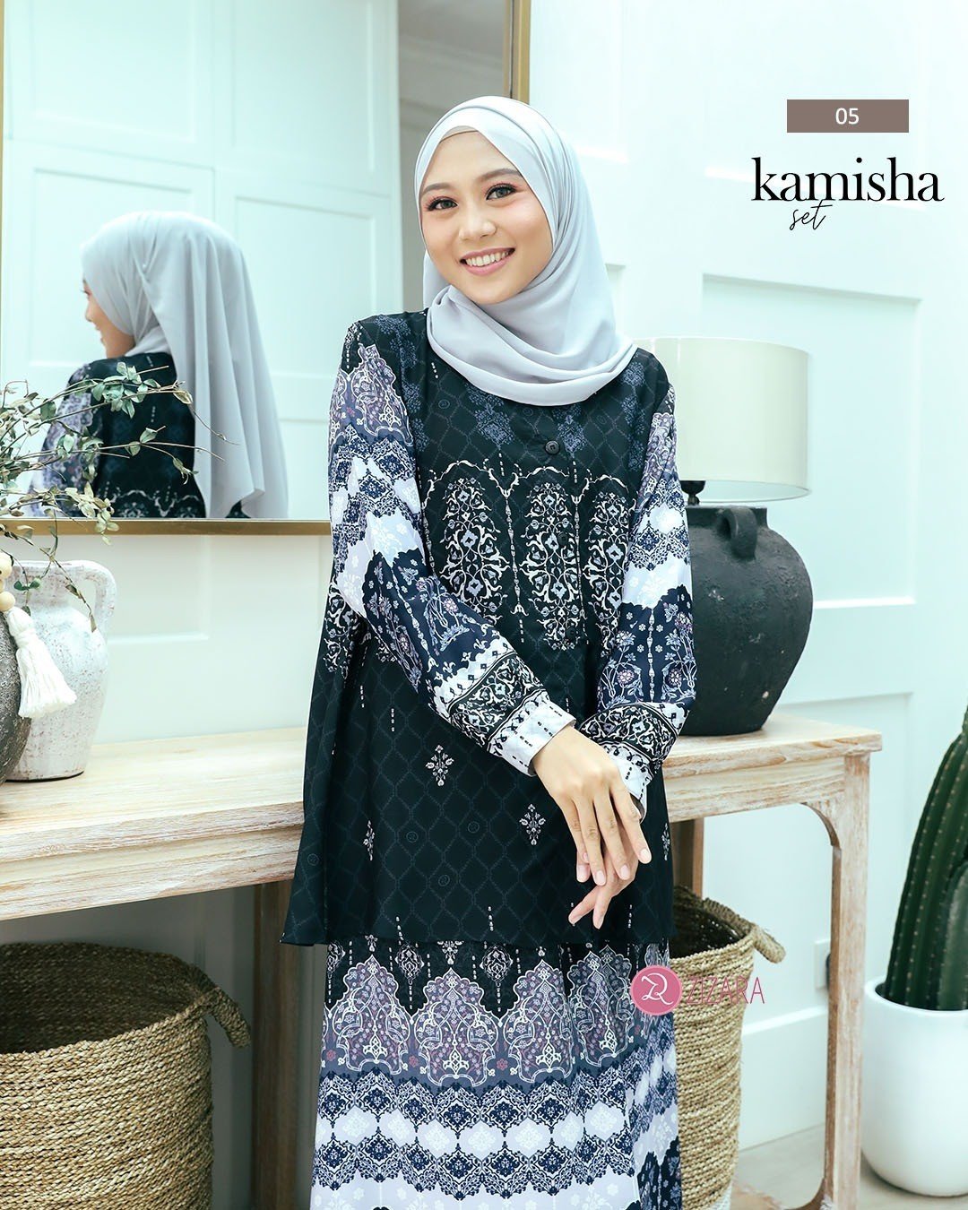 LINE_ALBUM_Mandira_231113_17