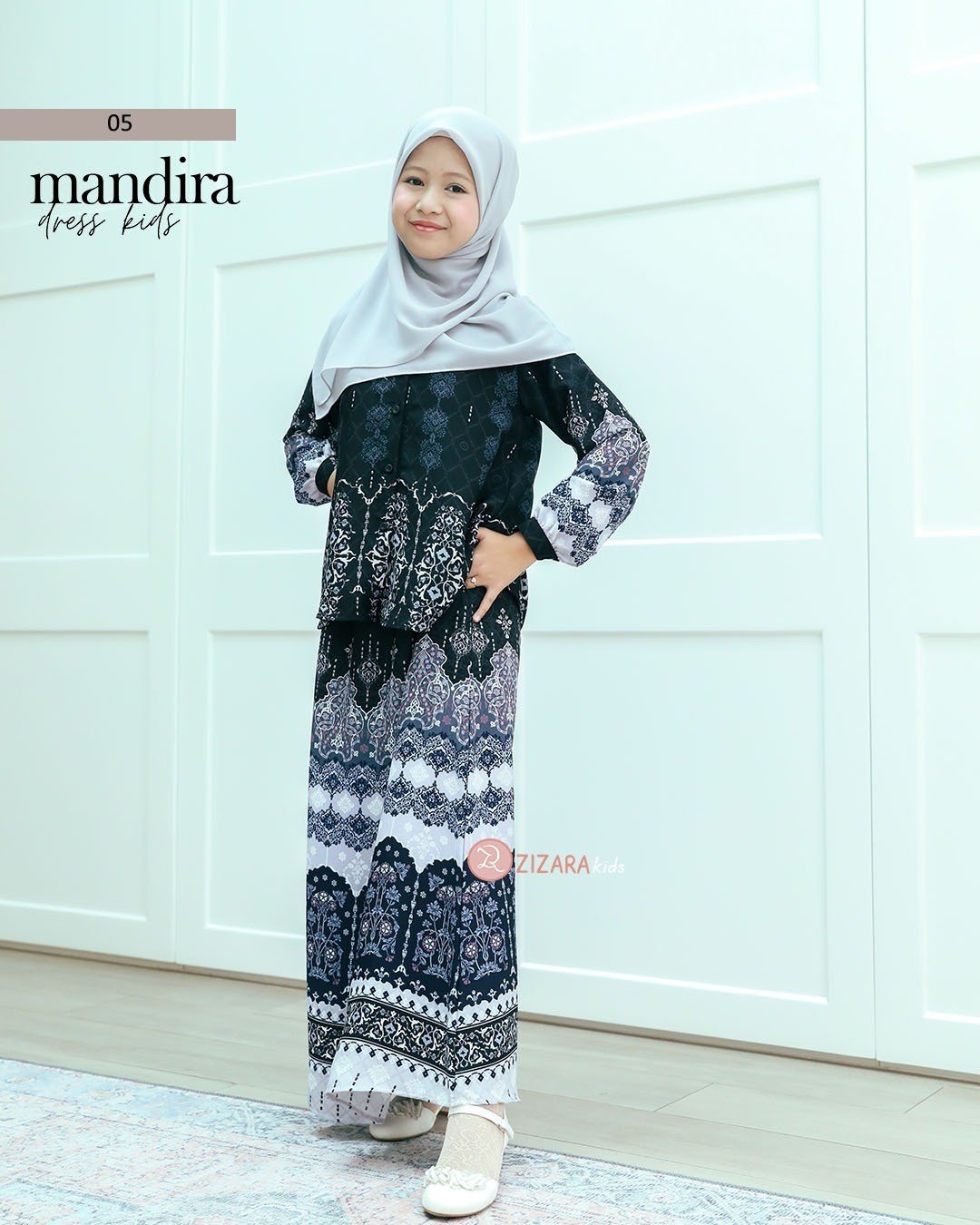 LINE_ALBUM_Mandira_231113_277