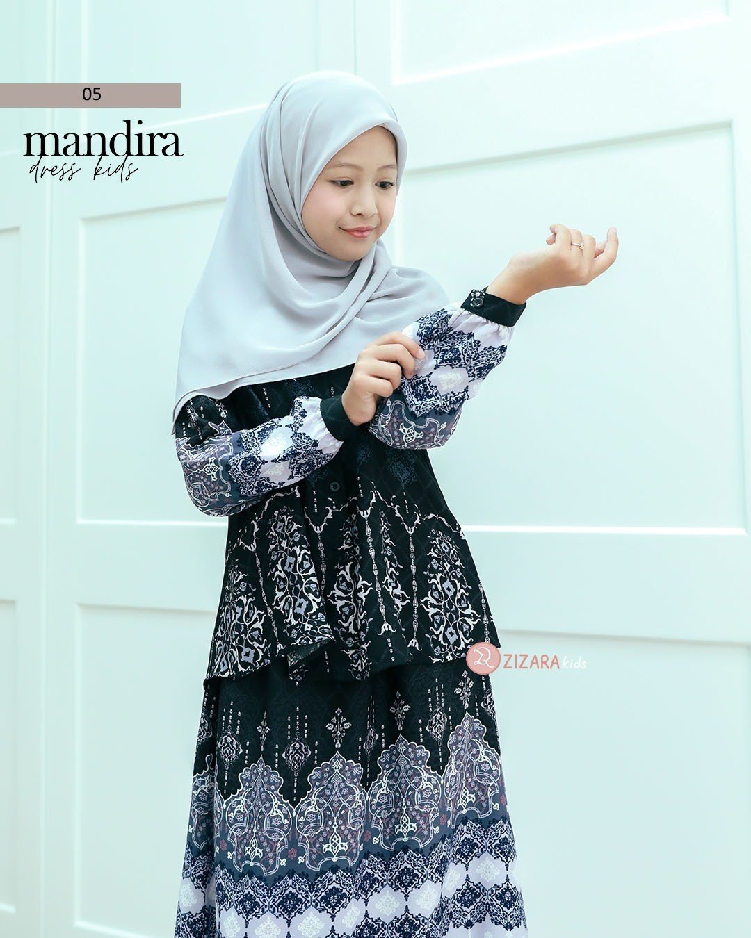 LINE_ALBUM_Mandira_231113_277