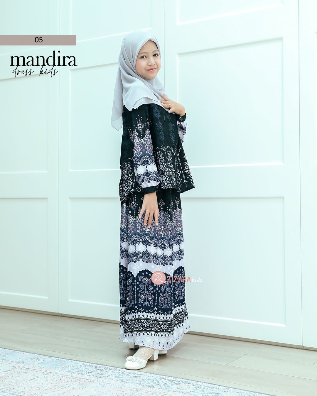 LINE_ALBUM_Mandira_231113_277