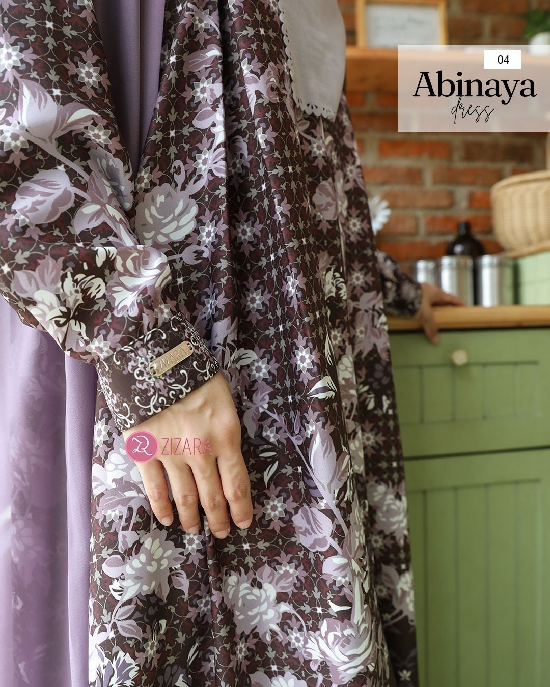 LINE_ALBUM_Abinaya,Ayuna_231212_149