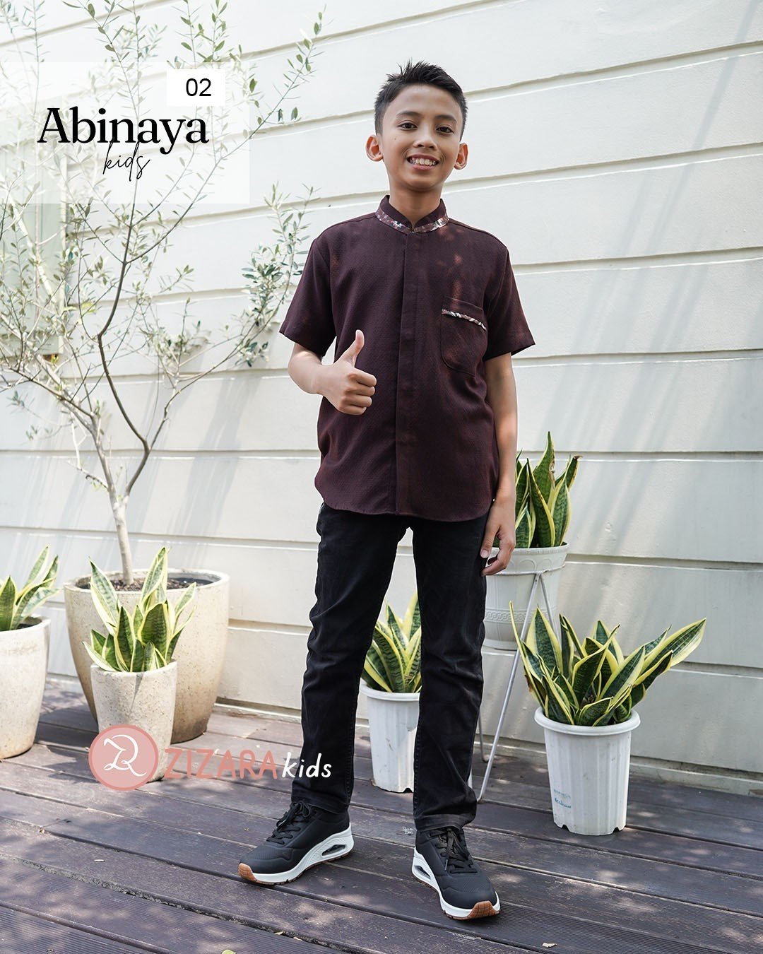 LINE_ALBUM_Abinaya,Ayuna_231212_15