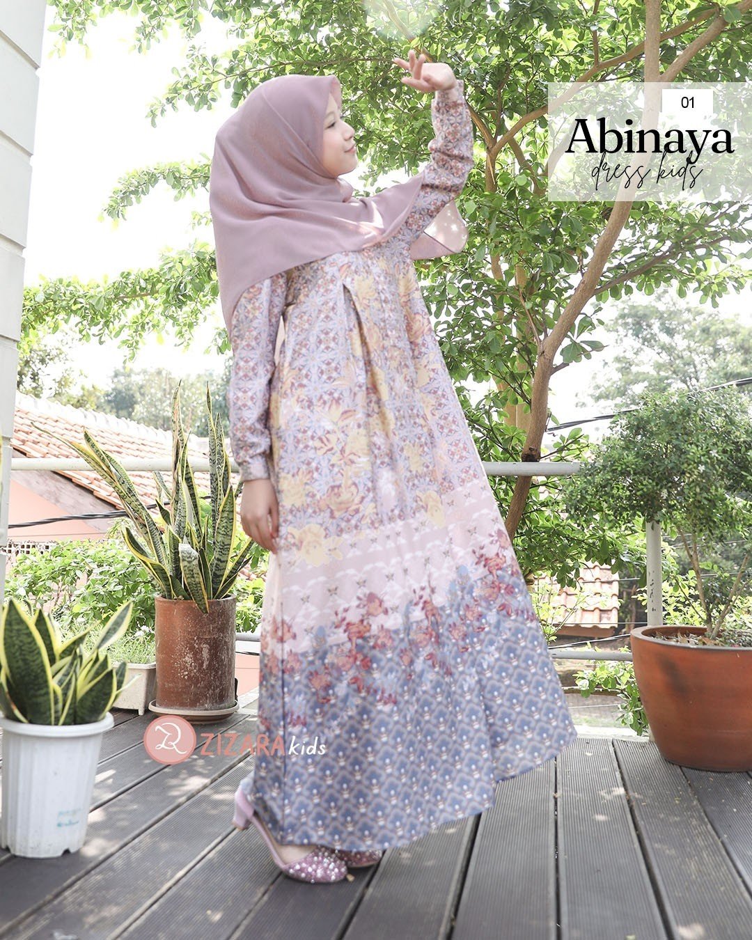 LINE_ALBUM_Abinaya,Ayuna_231213_109