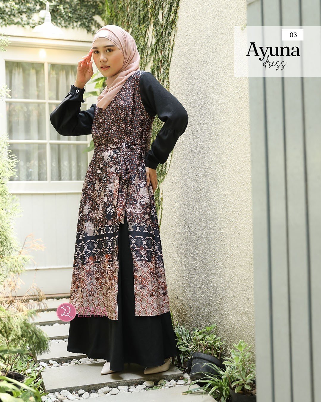 LINE_ALBUM_Abinaya,Ayuna_231213_159