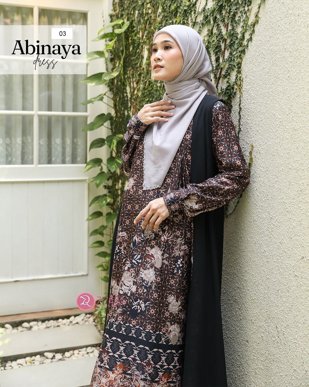 LINE_ALBUM_Abinaya,Ayuna_231213_194