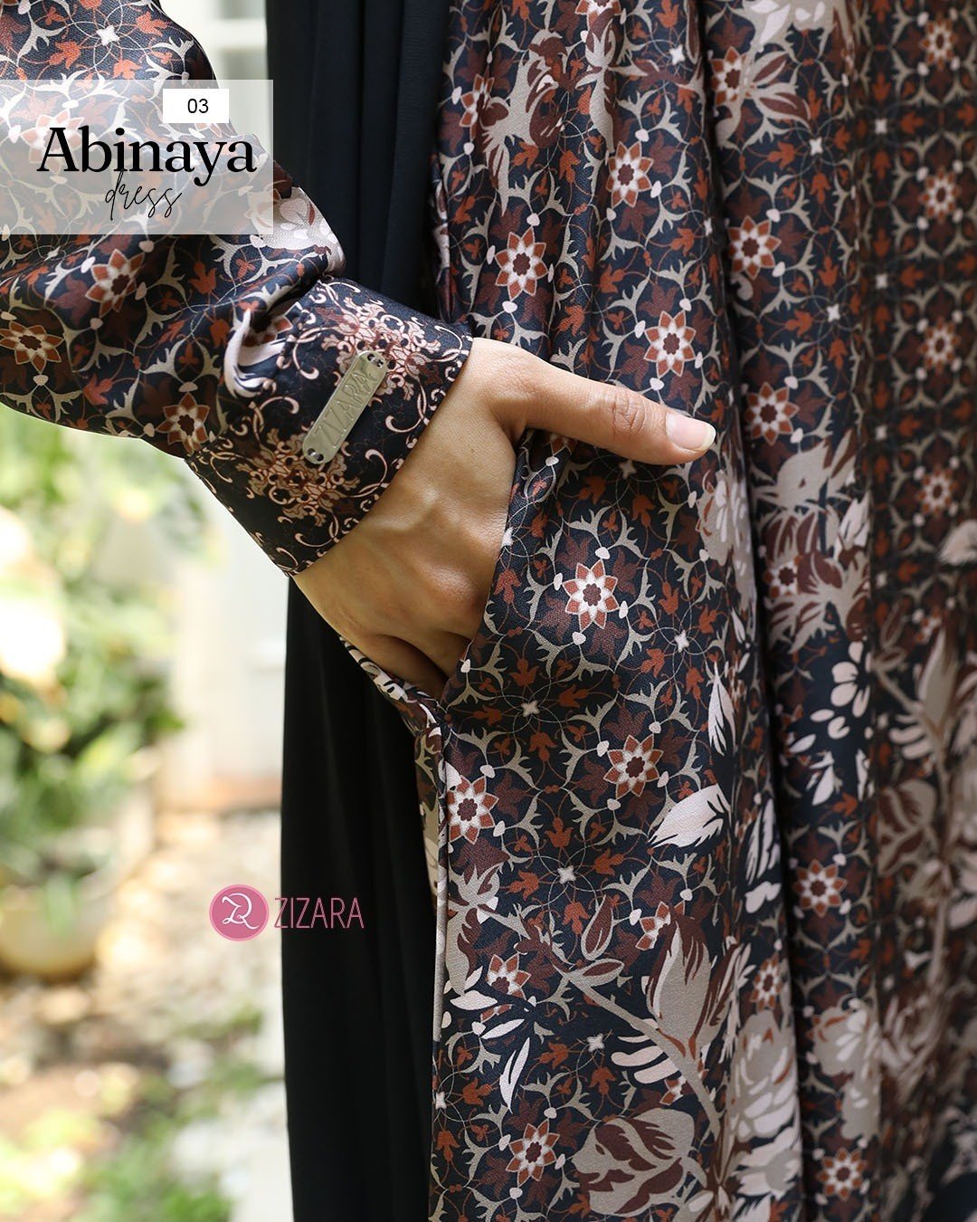 LINE_ALBUM_Abinaya,Ayuna_231213_194