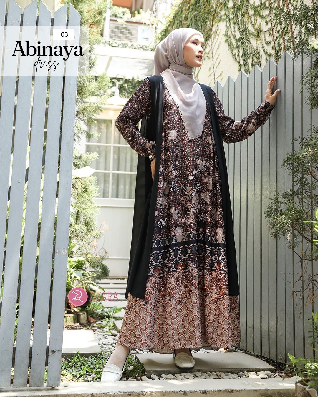 LINE_ALBUM_Abinaya,Ayuna_231213_194