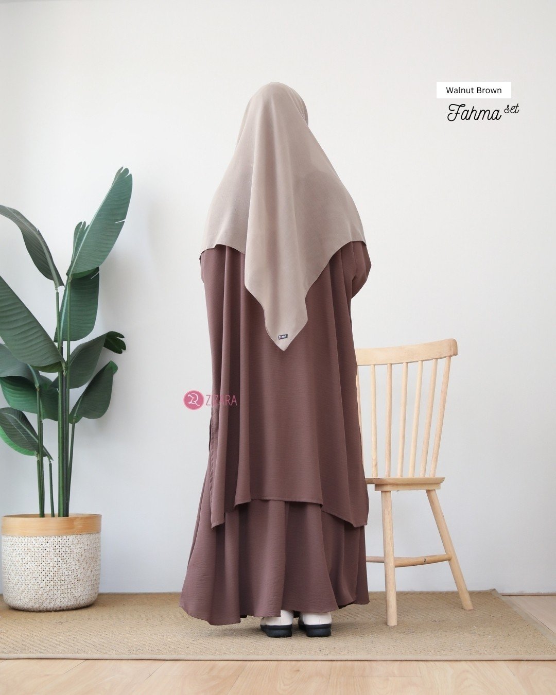 LINE_ALBUM_Fahma,Faza,Fatima_241016_15