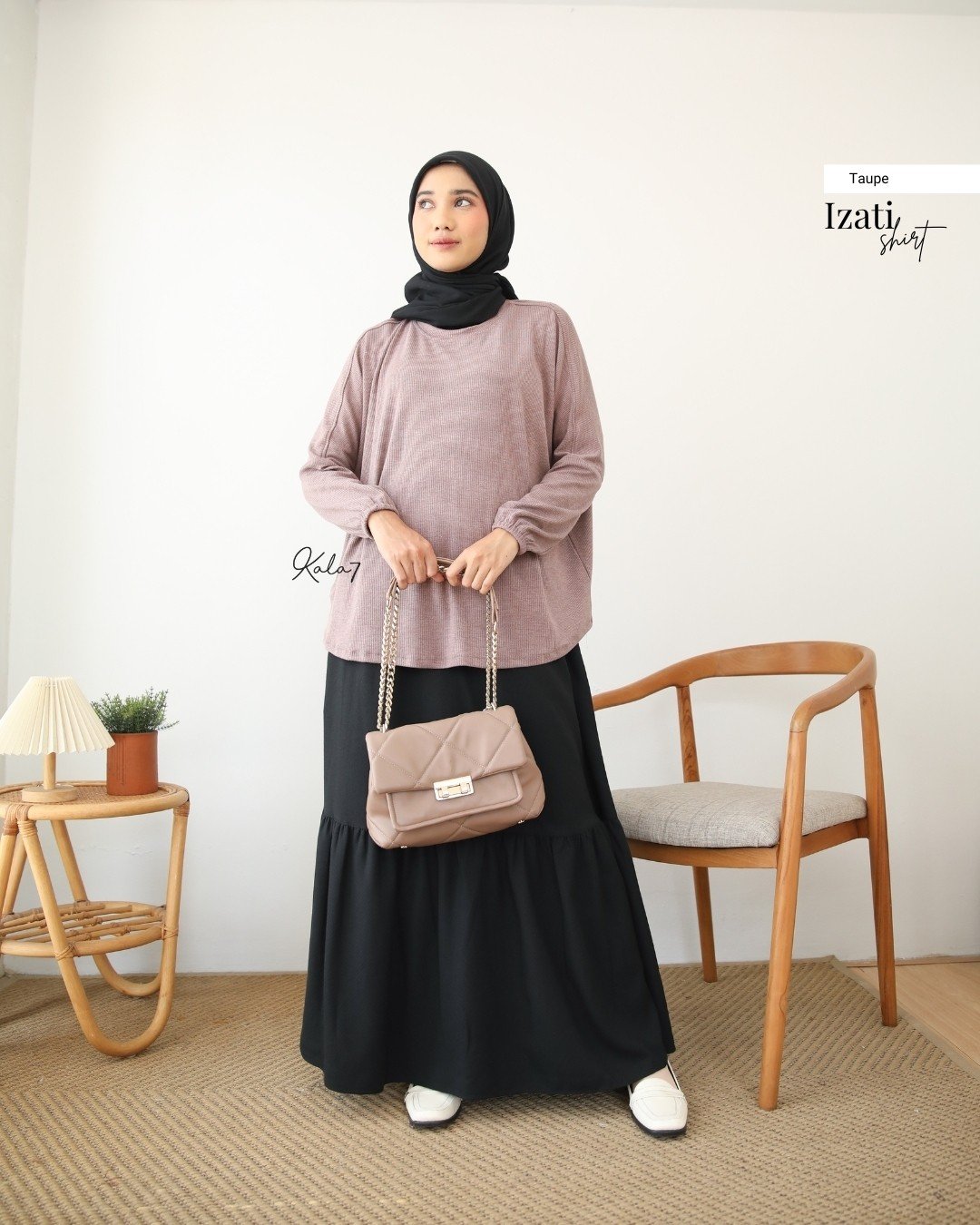 LINE_ALBUM_Izati,Isha,Inshira,Inka_241029_11