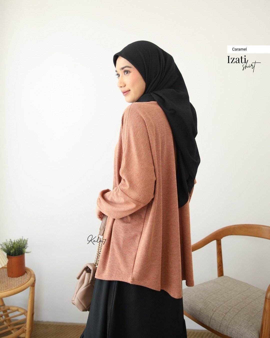 LINE_ALBUM_Izati,Isha,Inshira,Inka_241029_1