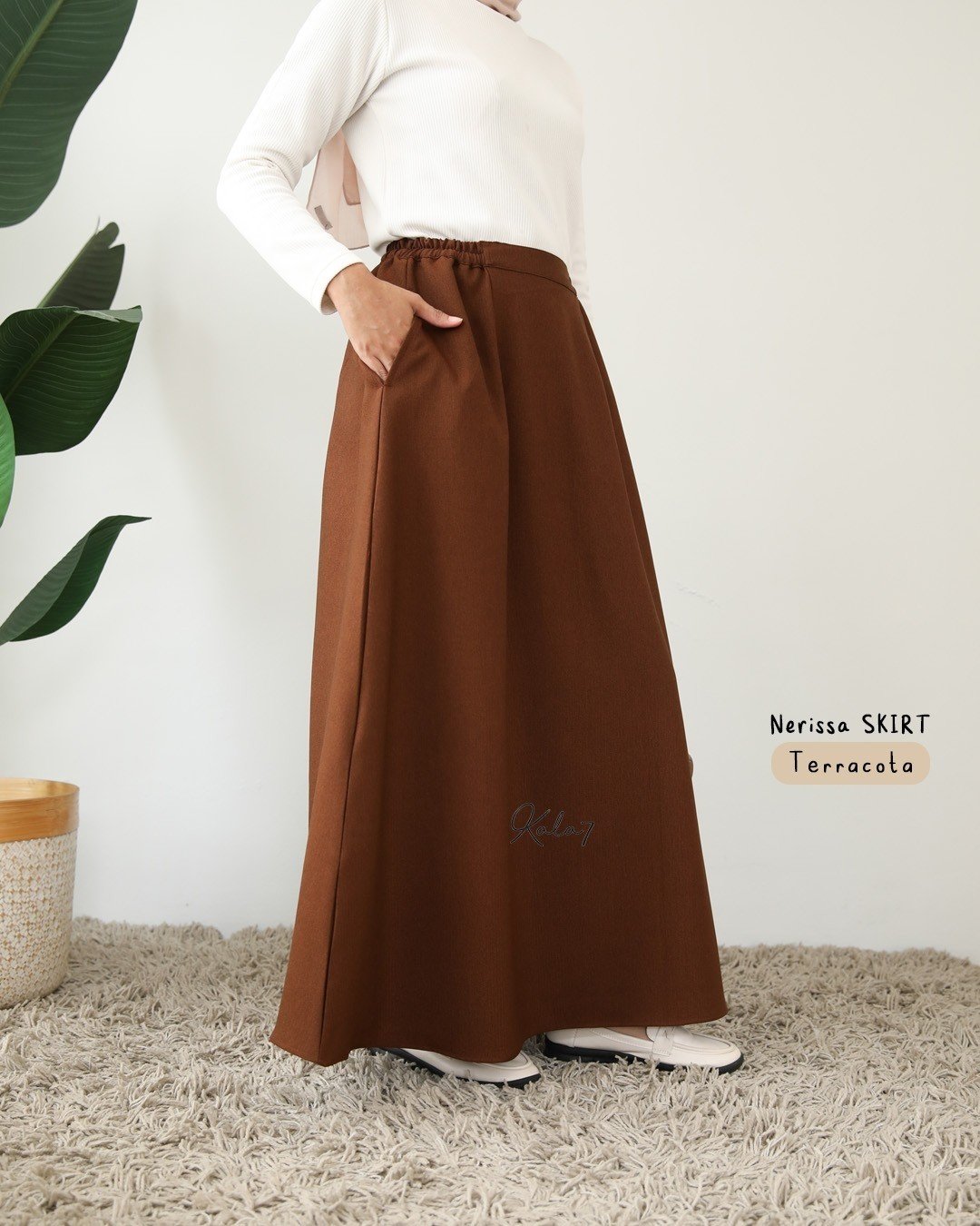 LINE_ALBUM_Nerissa,Nayna,Nura,Nida_241118_5