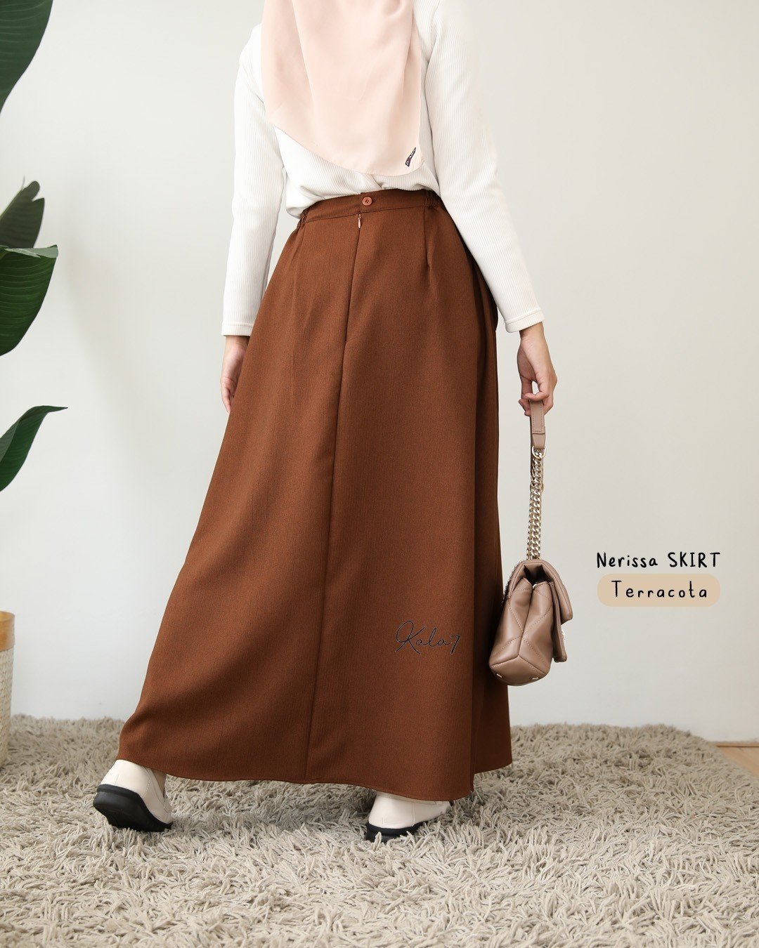 LINE_ALBUM_Nerissa,Nayna,Nura,Nida_241118_5