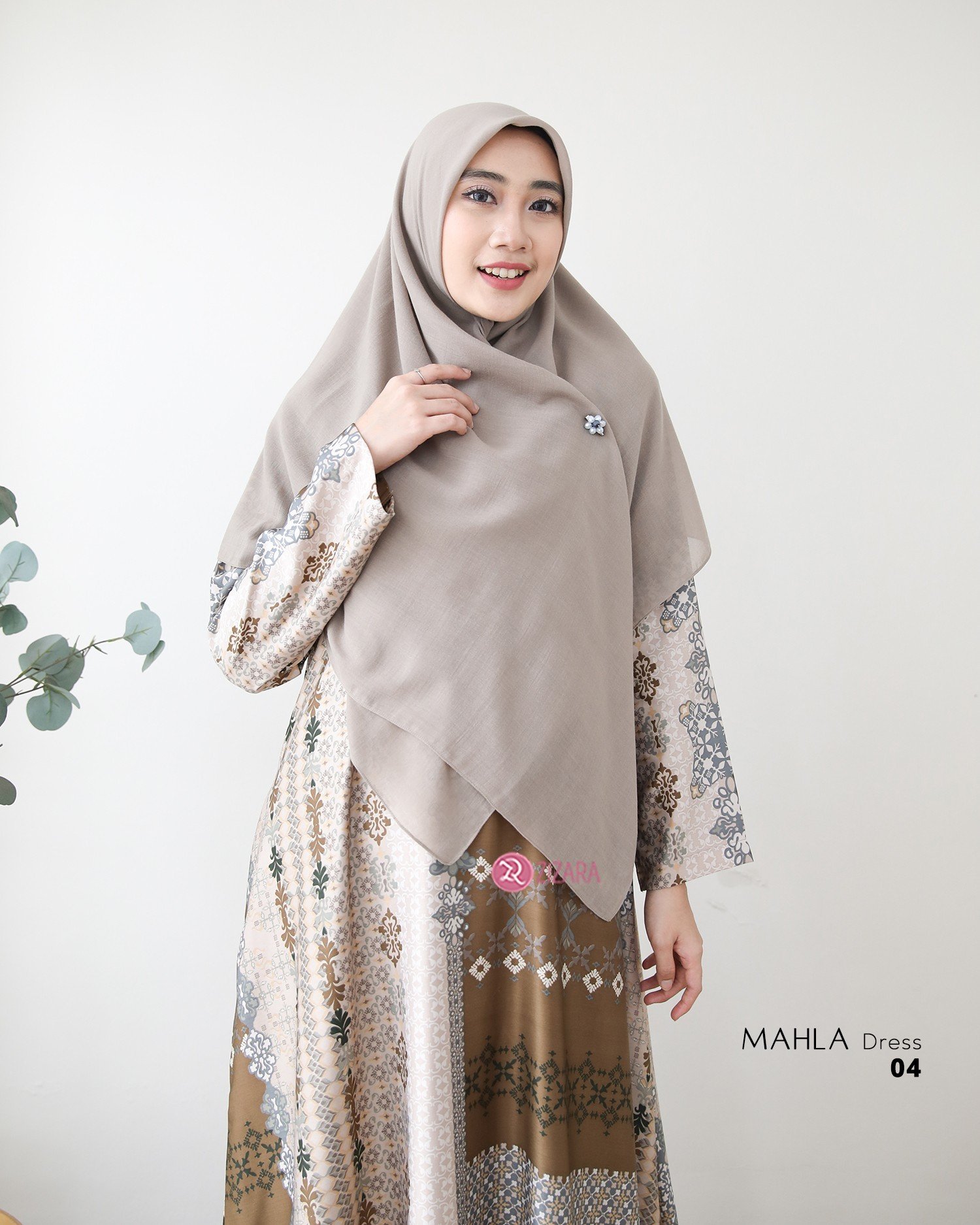 LINE_ALBUM_Mahla,Makila B, Maryam,Mika,Monogram,Minda,Meza_250325_17