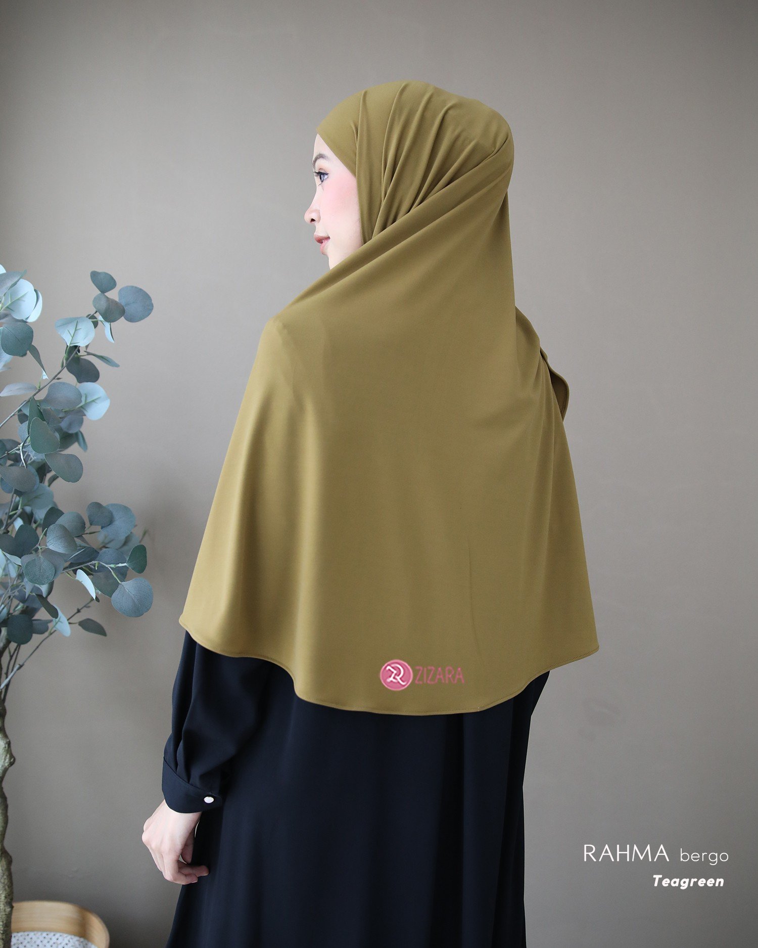 LINE_ALBUM_Rahma,Rinjani,Rawnie,Rajwa,Ruzha,Rukmi,Radwah_250522_23