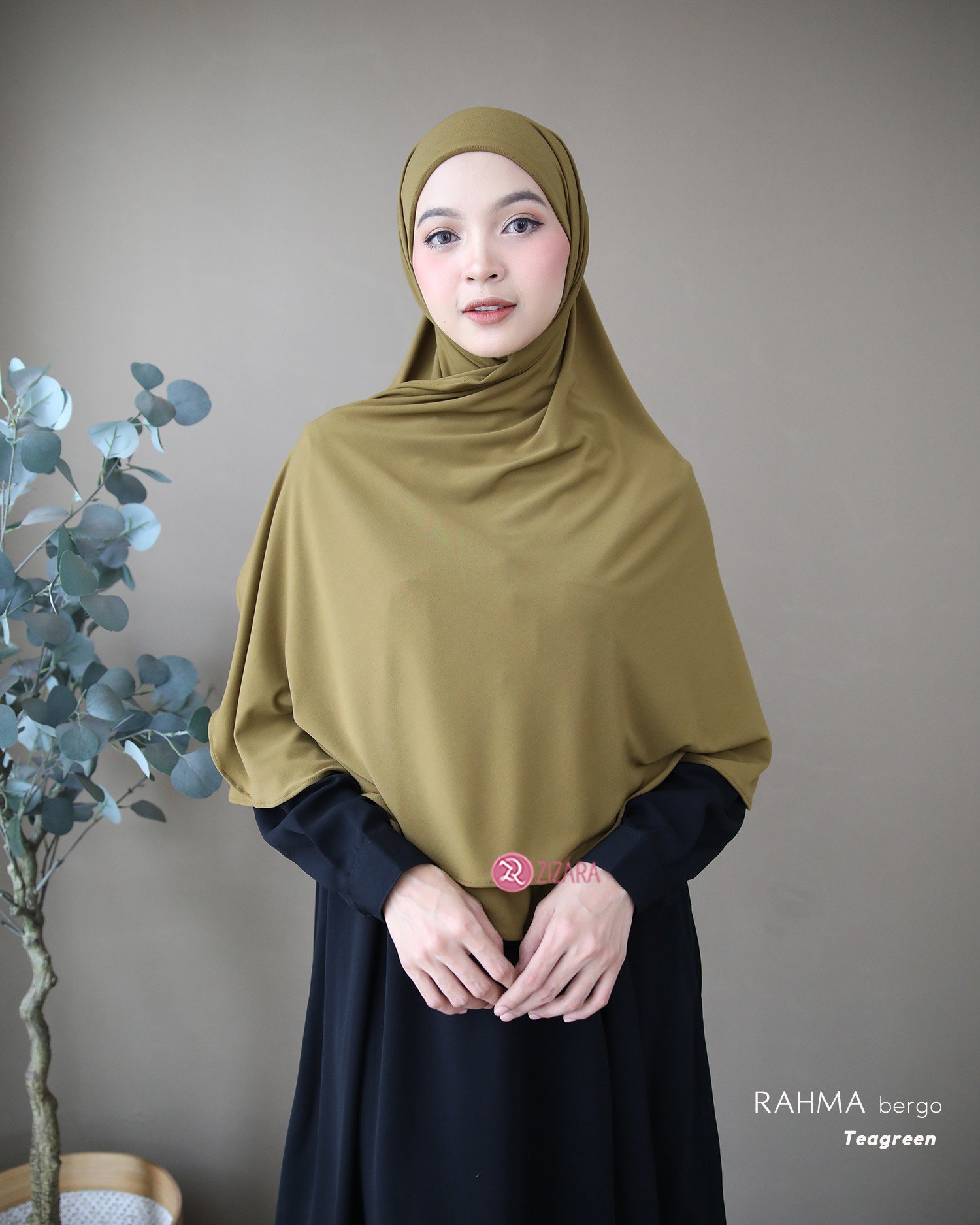 LINE_ALBUM_Rahma,Rinjani,Rawnie,Rajwa,Ruzha,Rukmi,Radwah_250522_24