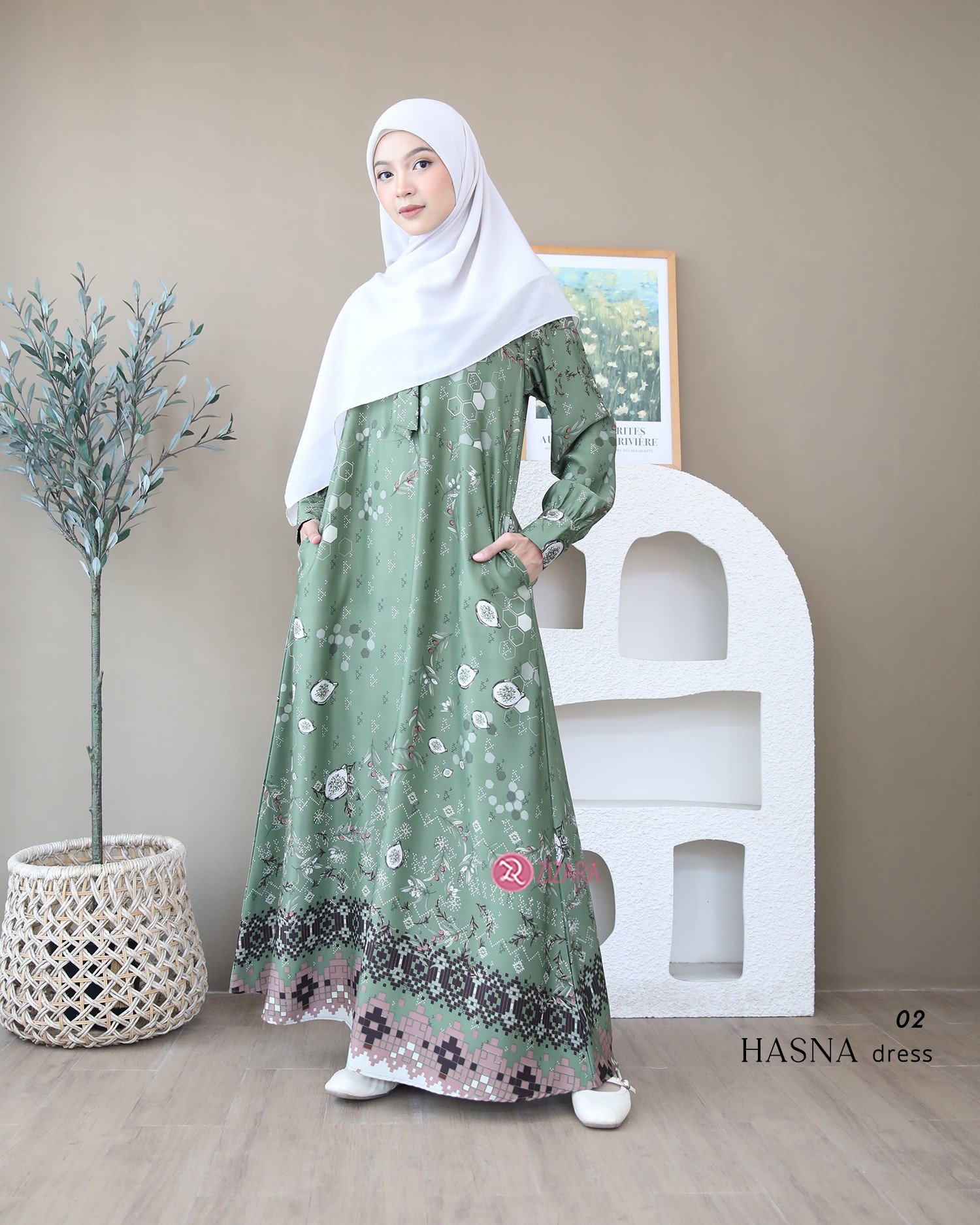 LINE_ALBUM_Hasna,Hansa,Halia,Hika_250729_2