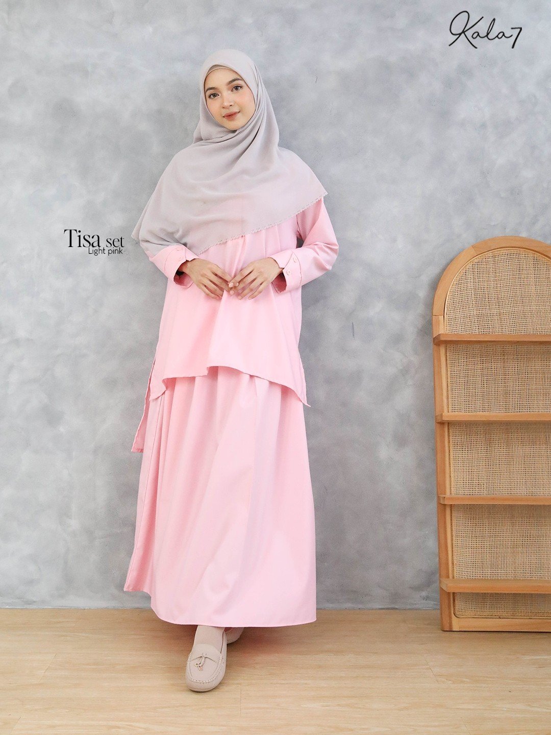 LINE_ALBUM_Tisa,Tadia,Tuva,Torean,Talia,Tena,Tiza,Tara_251027_15